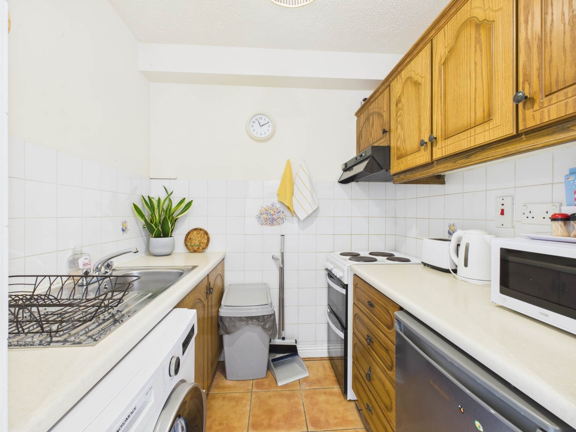 Apartment 9 Sandfield, Highfield Park, Ennis, Co. Clare V95 YK02