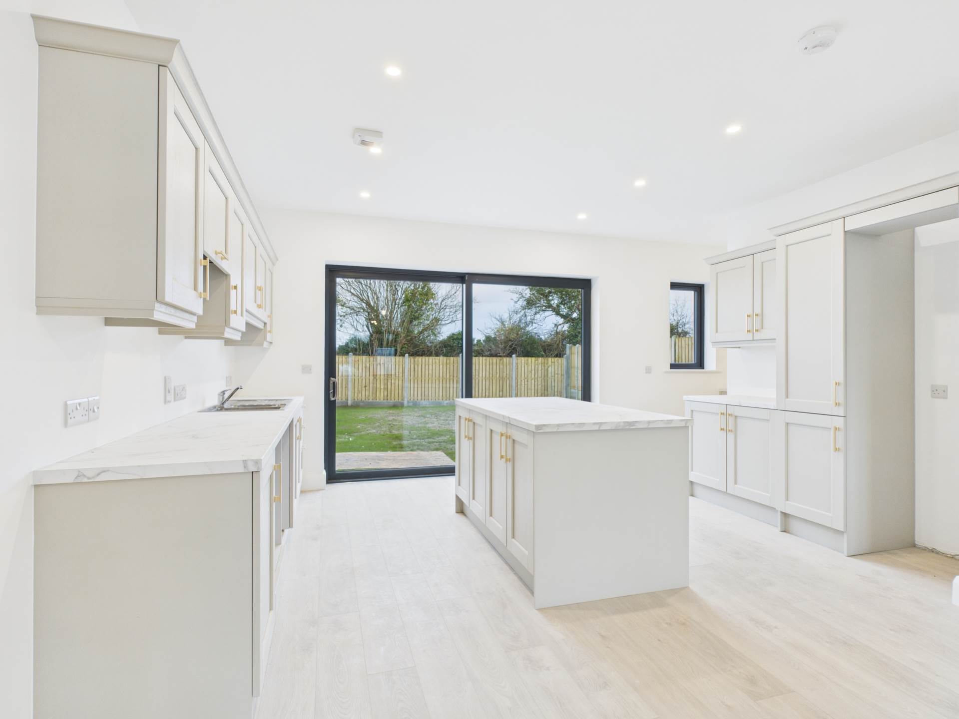 Moinear Na Darach, Quin V95 KPN8 Moinear Na Darach, Quin V95 KPN8