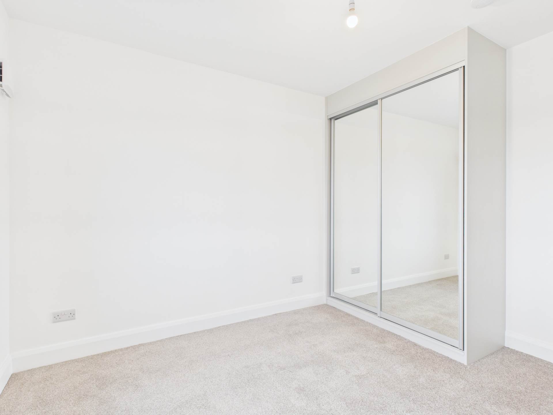 Moinear Na Darach, Quin V95 KPN8 Moinear Na Darach, Quin V95 KPN8