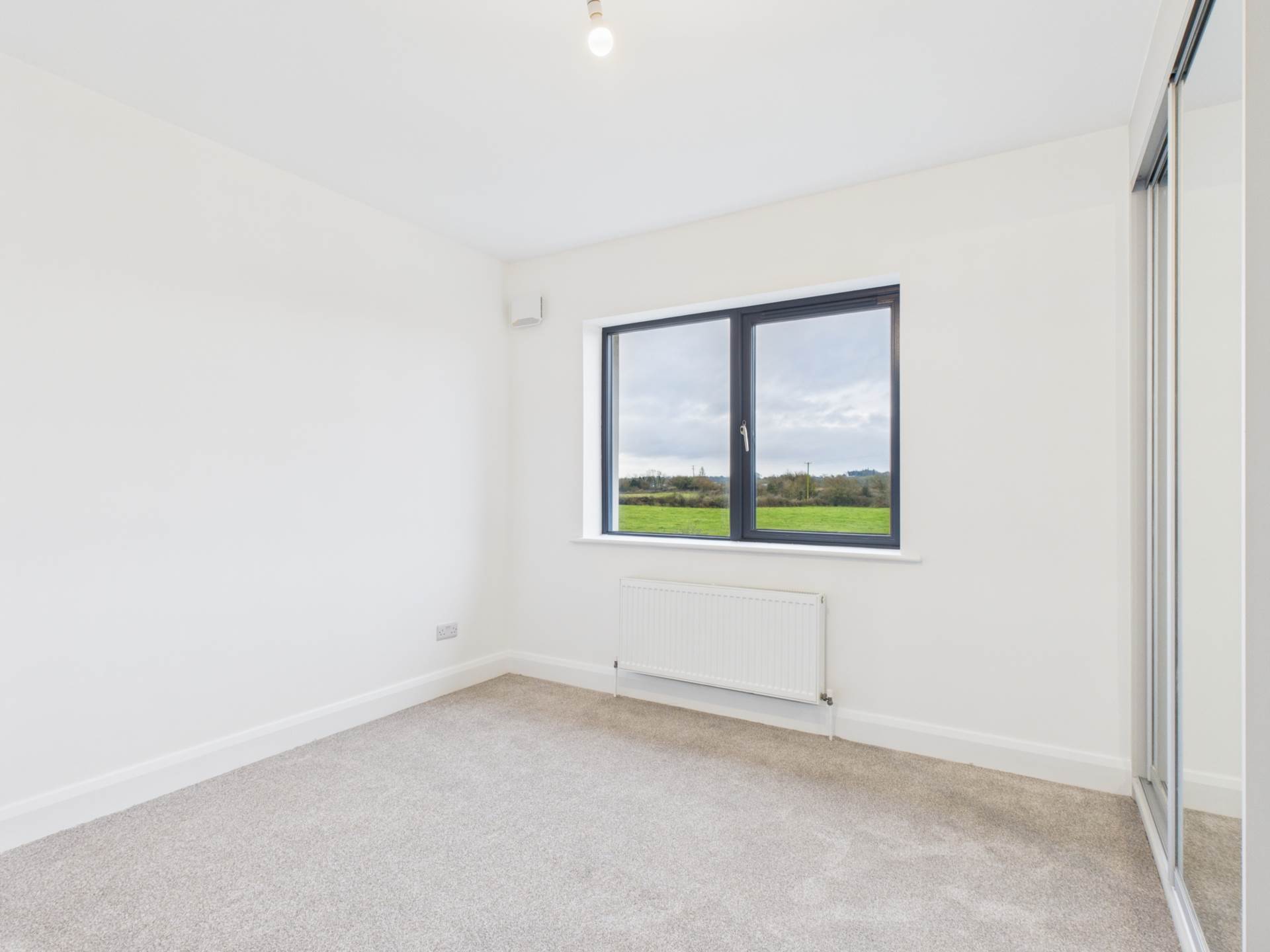 Moinear Na Darach, Quin V95 KPN8 Moinear Na Darach, Quin V95 KPN8