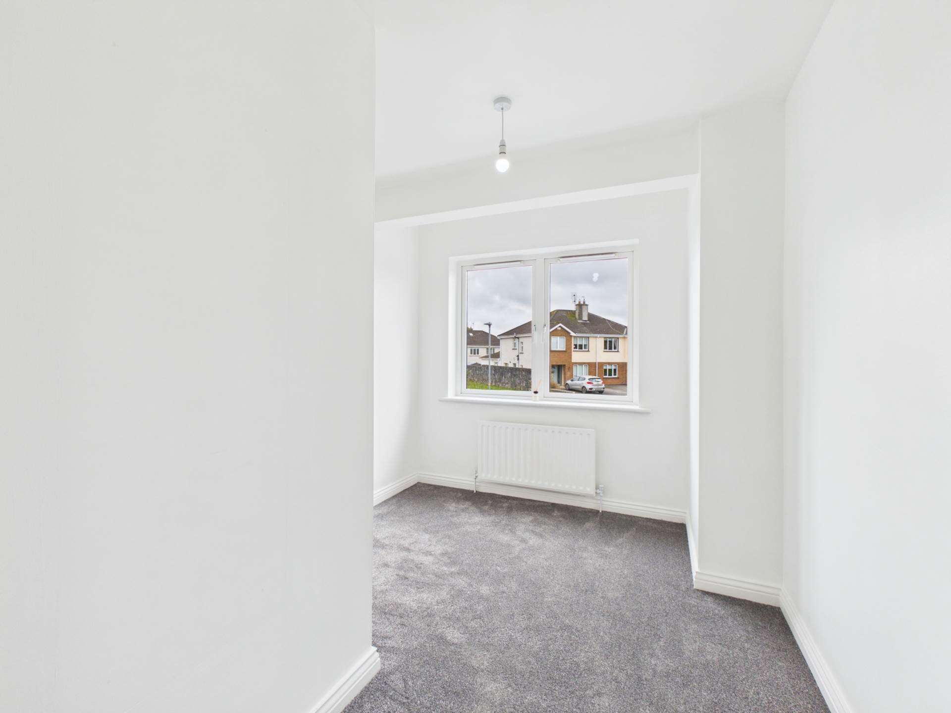 13 Bramble Lane, Limerick Road, Co. Clare, V95 K2K4