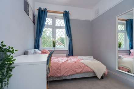 Camden Gardens, Sutton, Image 2