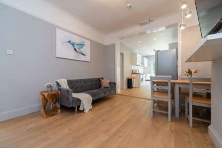 Camden Gardens, Sutton, Image 5