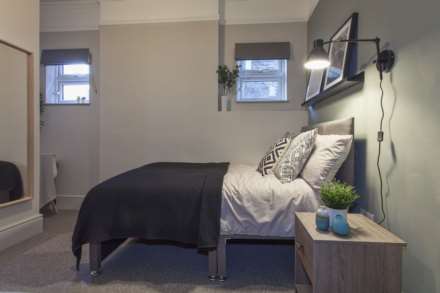 Brook Road, Thornton Heath, Image 2