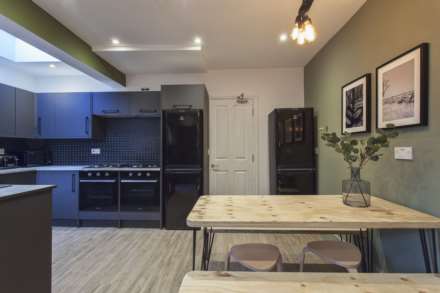 Brook Road, Thornton Heath, Image 7
