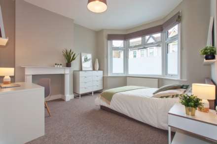 Melfort Road, Thornton Heath, Image 5