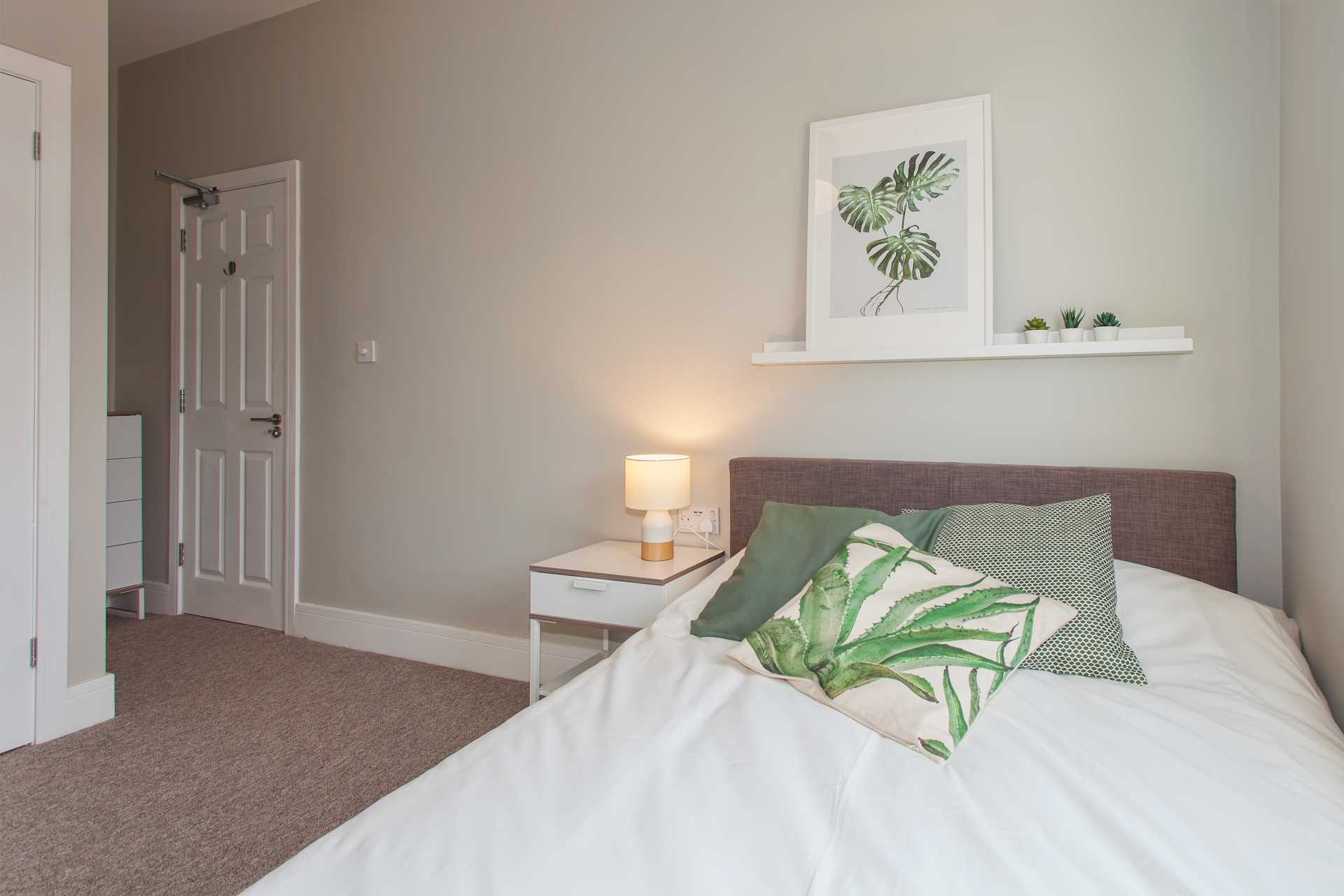 Melfort Road, Thornton Heath, Image 4