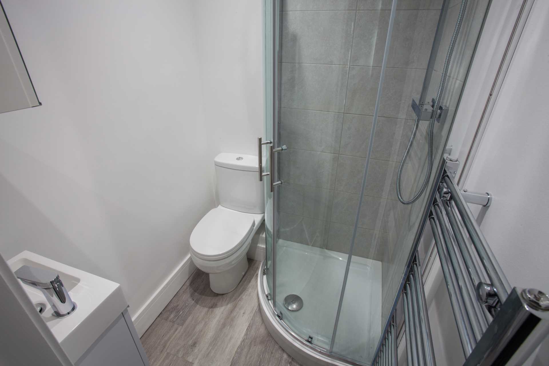 Melfort Road, Thornton Heath, Image 5