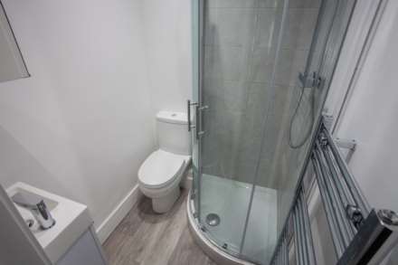 Melfort Road, Thornton Heath, Image 5