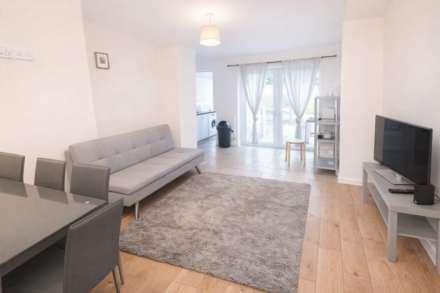 Worple Road, London, Image 6