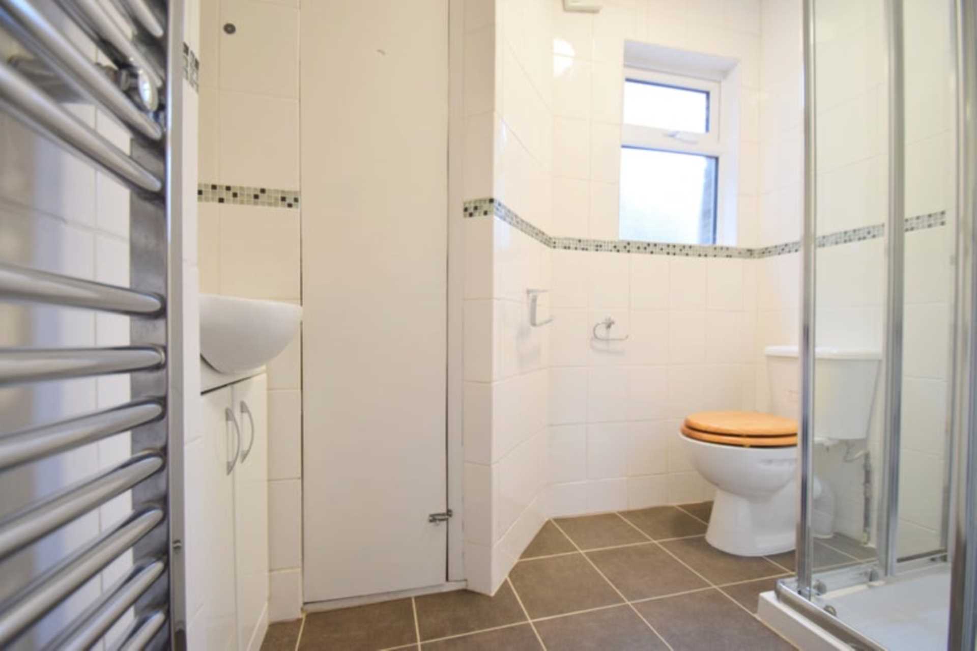 Worple Road, Raynes Park, Image 7