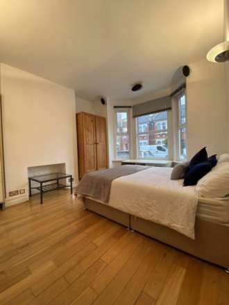 Quicks Road, Wimbledon, Image 3