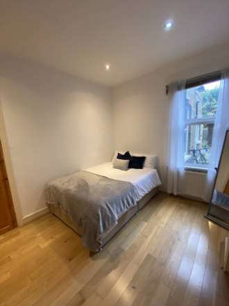 Quicks Road, Wimbledon