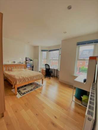 Quicks Road, Wimbledon, Image 1