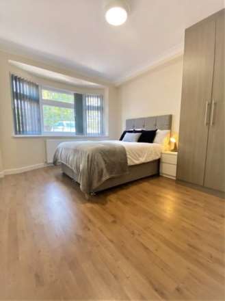 Room (Double), Bath Road, Hounslow