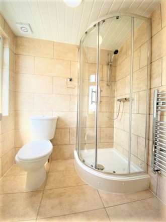 Bath Road, Hounslow, Image 3