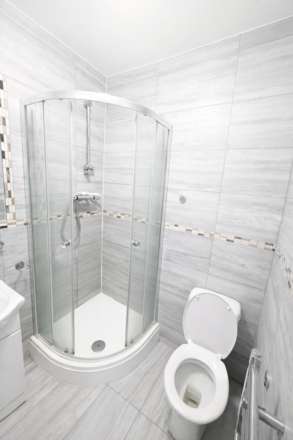 Manor Avenue, Hounslow, Image 3