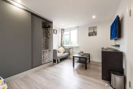 Lansdowne Road, Image 2