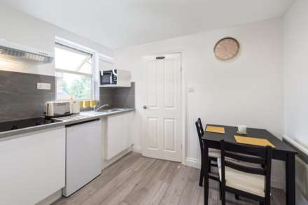 Lansdowne Road, Image 5
