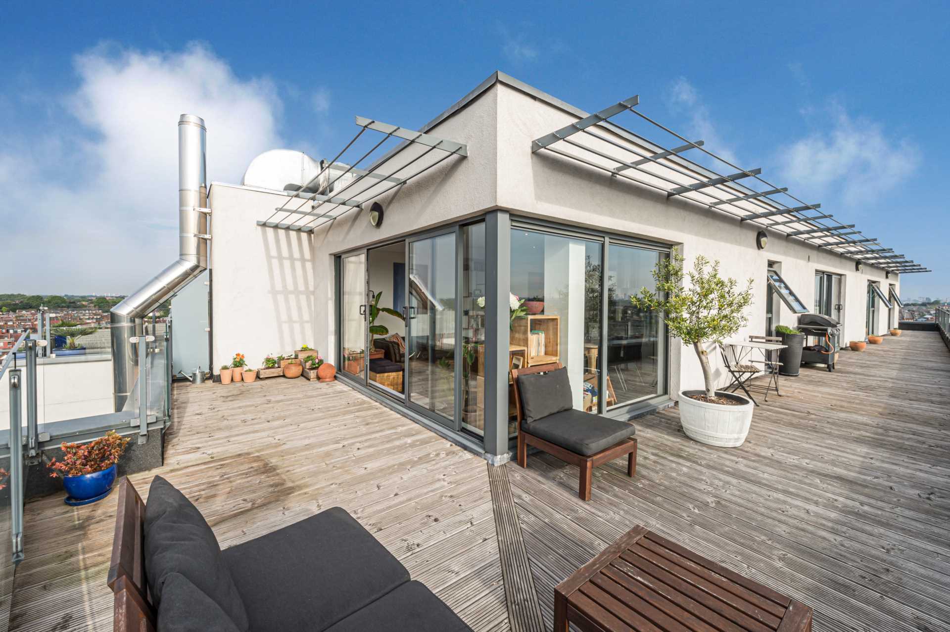 Milner Road, South Wimbledon, Image 1