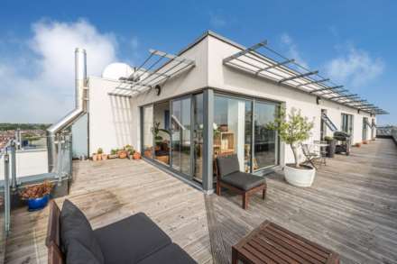 Milner Road, South Wimbledon, Image 1