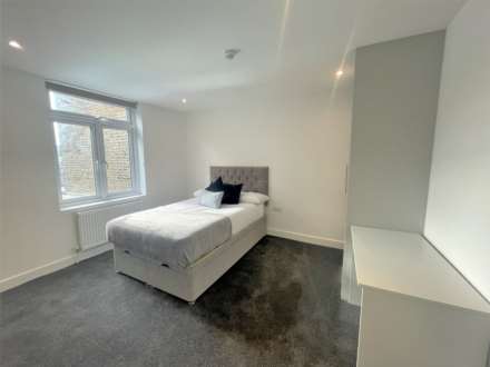 Kingsley Road, Hounslow East, Image 2