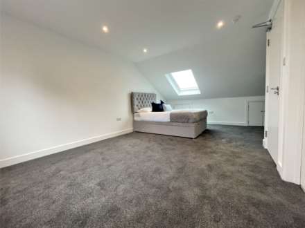 Kingsley Road, Hounslow East, Image 2