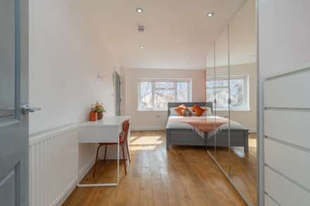 Semi-Detached, Crichton Avenue, Wallington