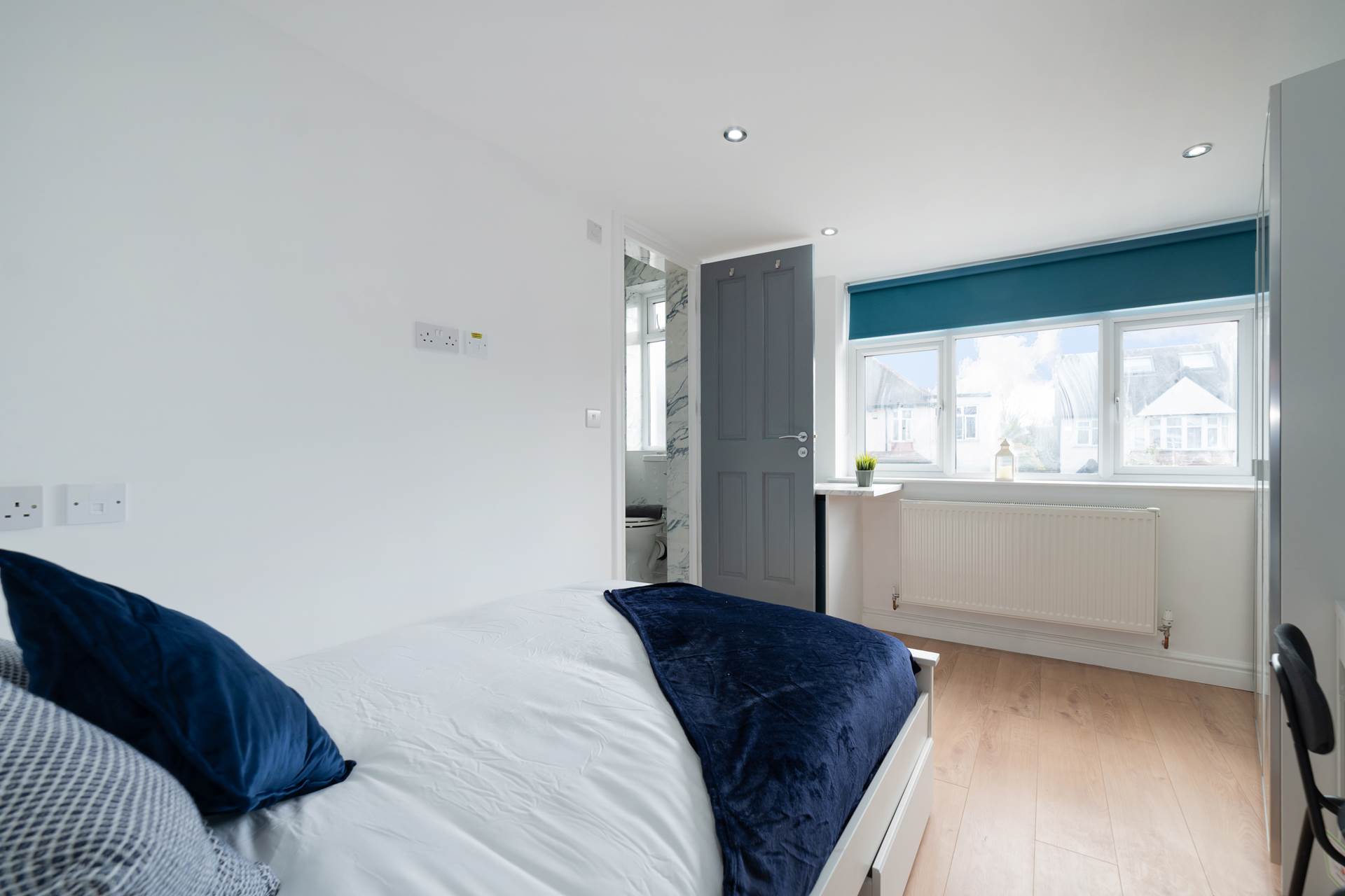 Crichton Avenue, Wallington, Image 3