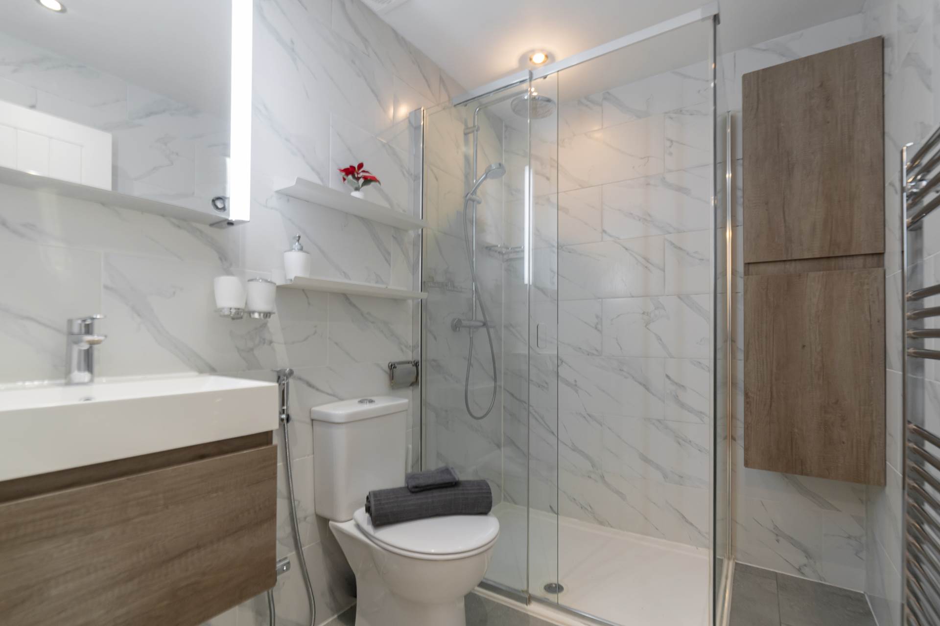 Southwood Close, Worcester Park, Image 11