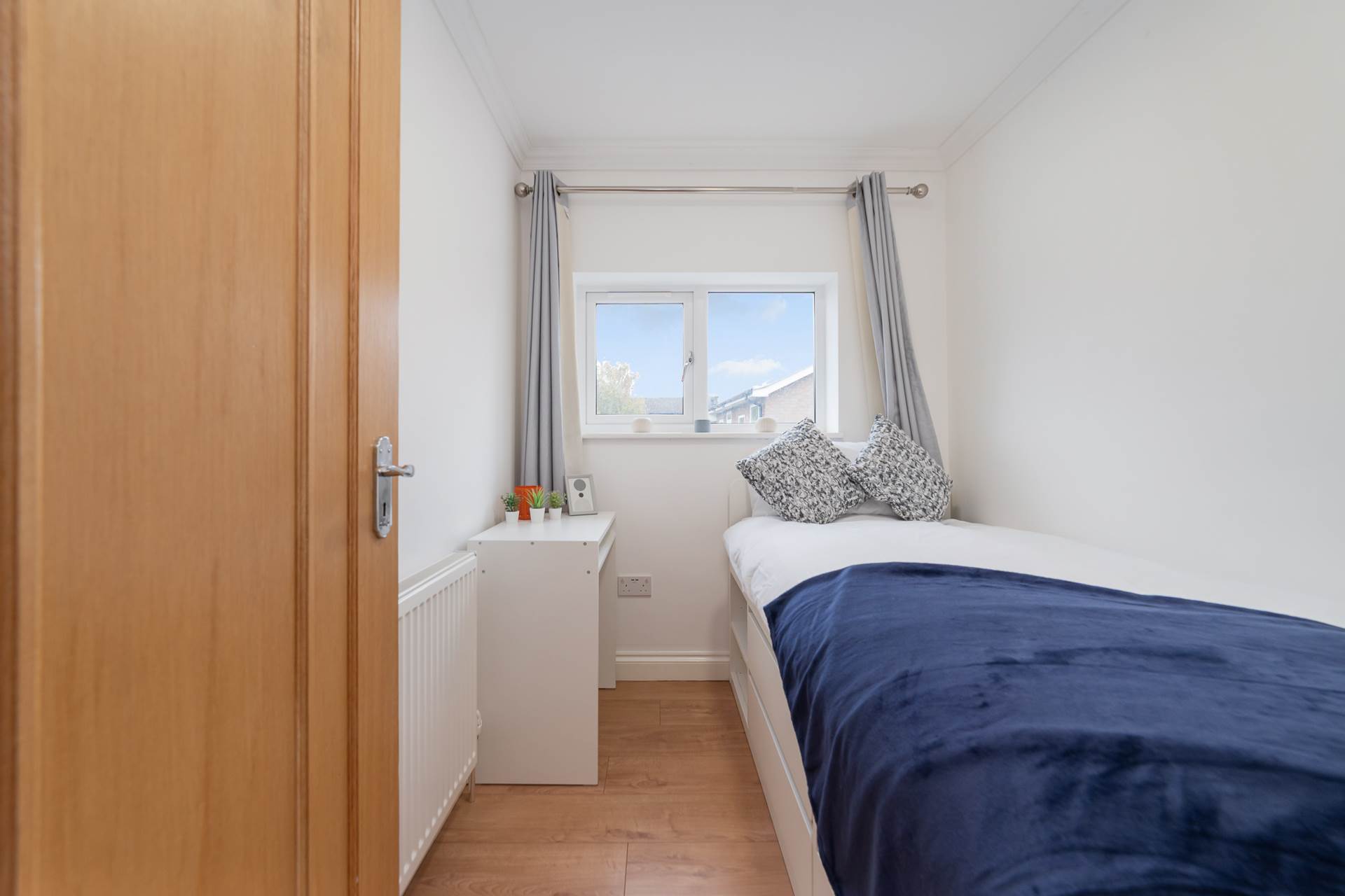 Southwood Close, Worcester Park, Image 14