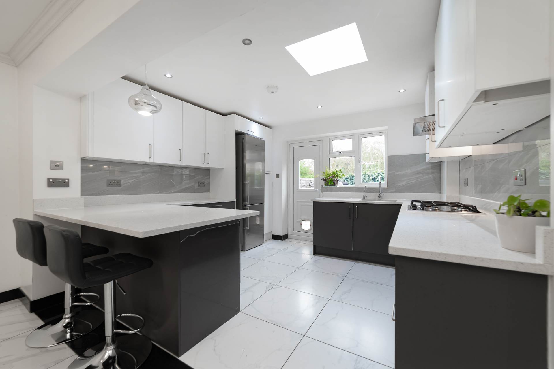 Southwood Close, Worcester Park, Image 2