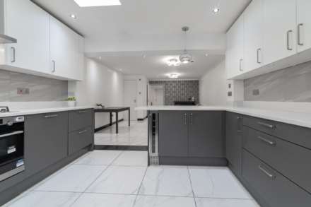 Southwood Close, Worcester Park, Image 6