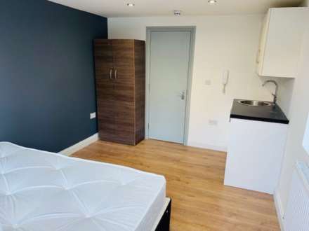 Bensham Lane, Thornton Heath, Image 2