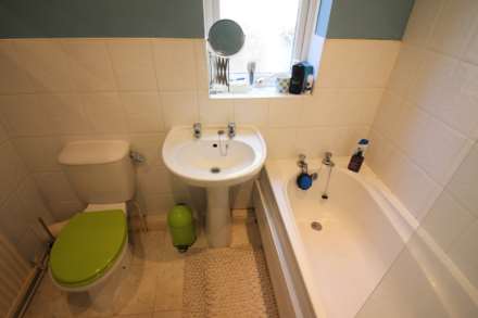 Handel Street, Golcar, Image 9