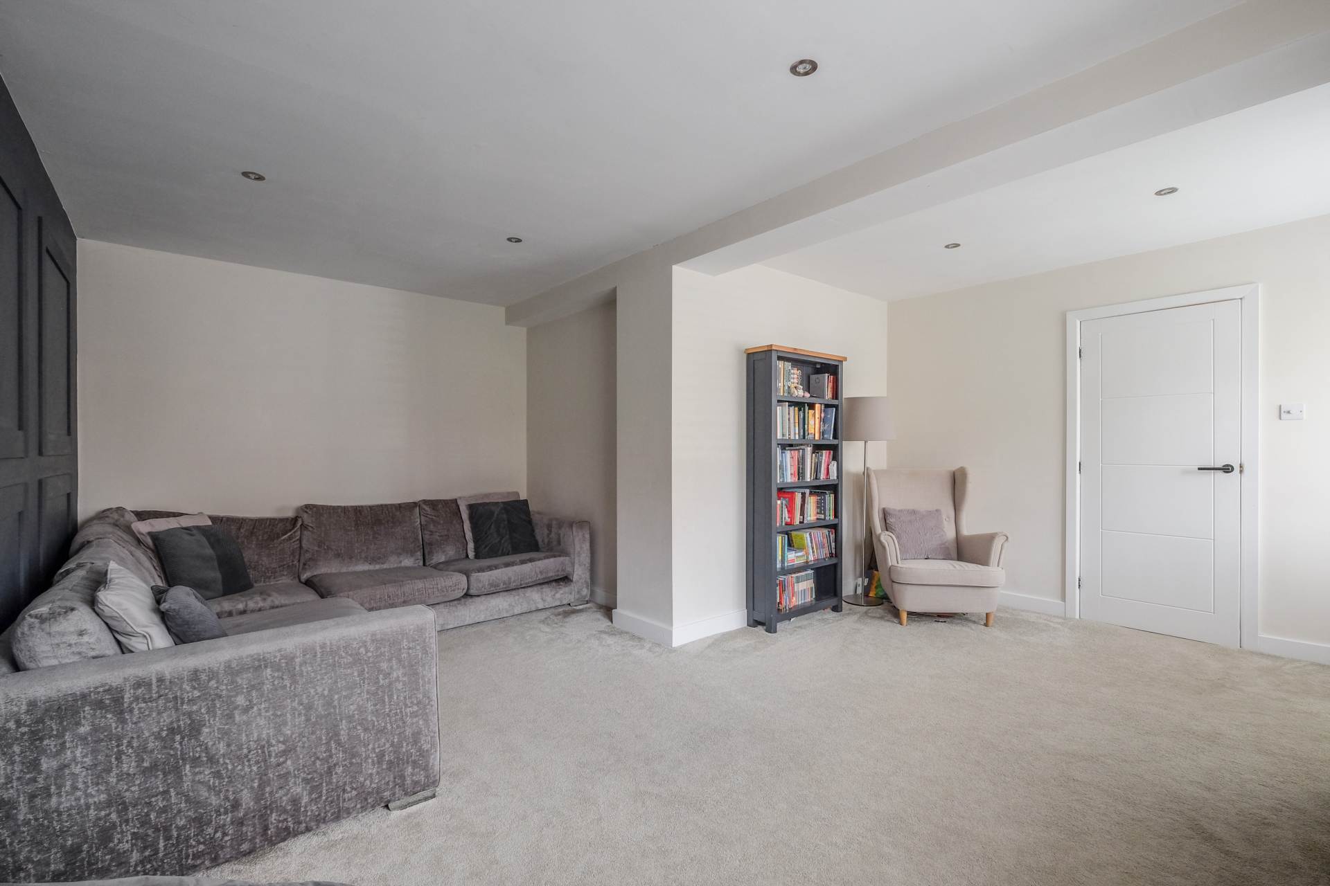 Pavilion Way, Meltham, Image 17