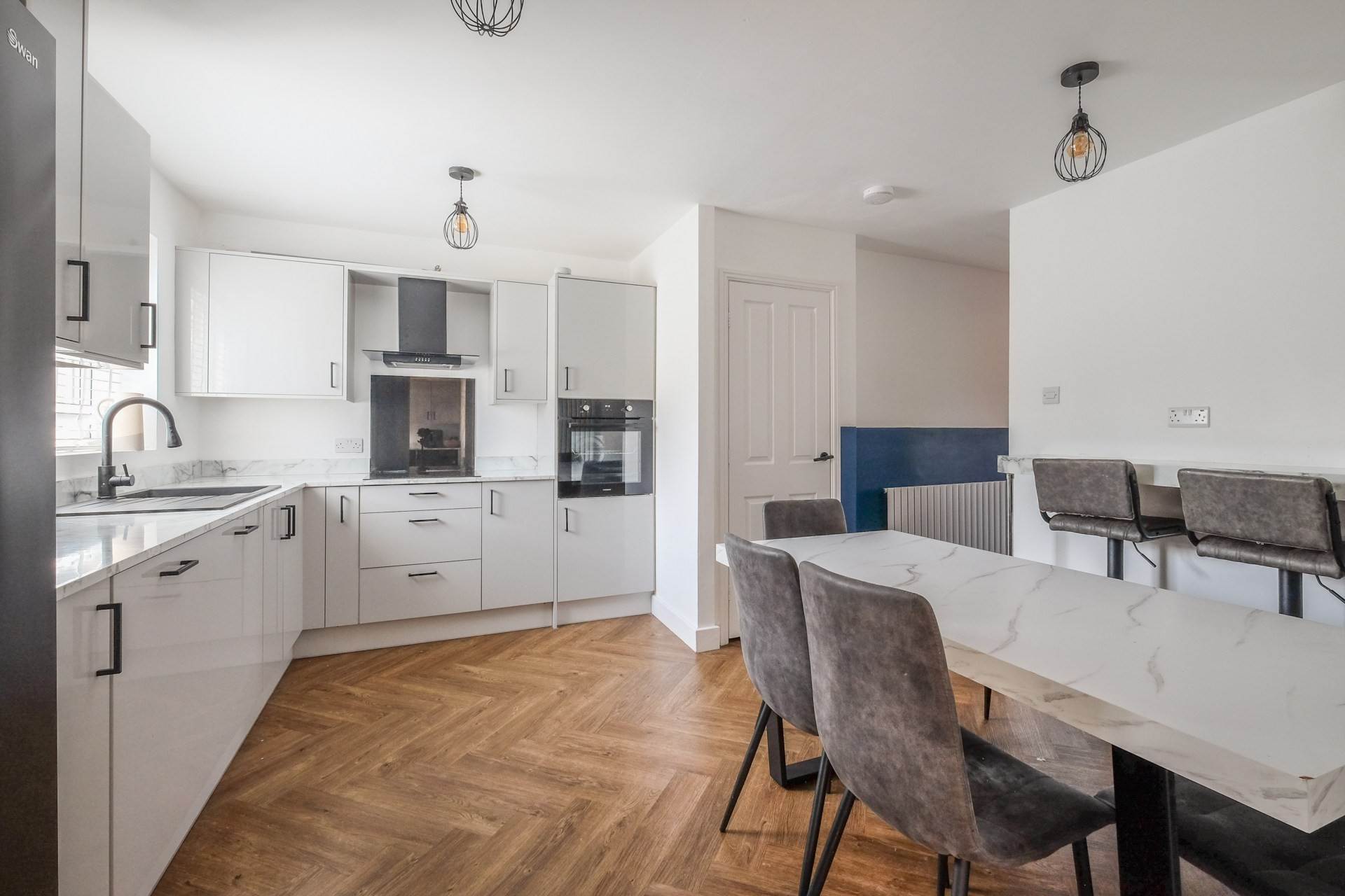 Pavilion Way, Meltham, Image 3