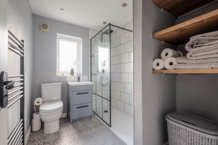 Pavilion Way, Meltham, Image 11