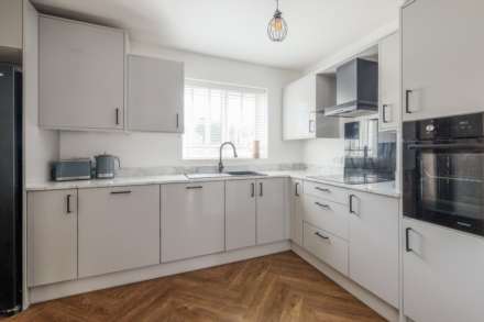 Pavilion Way, Meltham, Image 15