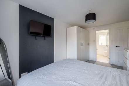 Pavilion Way, Meltham, Image 4