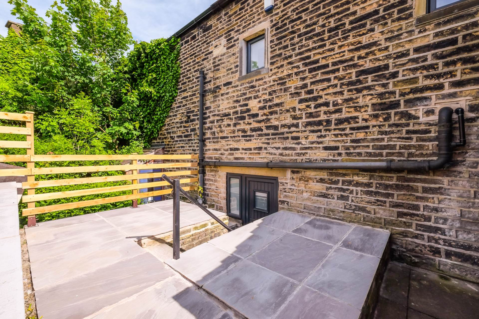 Meltham Road, Lockwood, Image 15