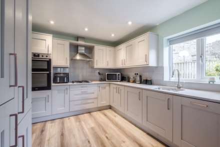 Sefton Lane, Meltham, Image 7