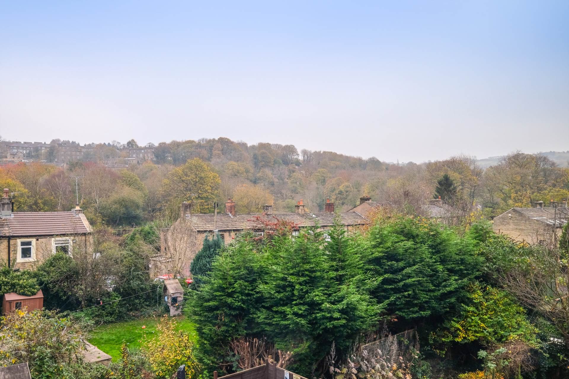 Armitage Road, Armitage Bridge, Image 21