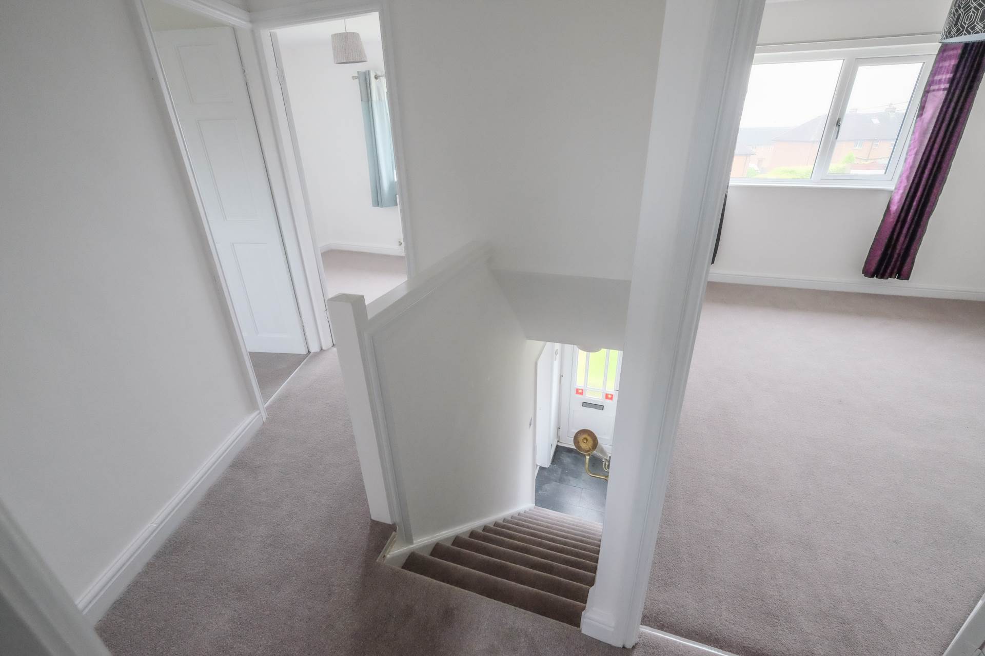 Highfield Crescent, Meltham, Image 10