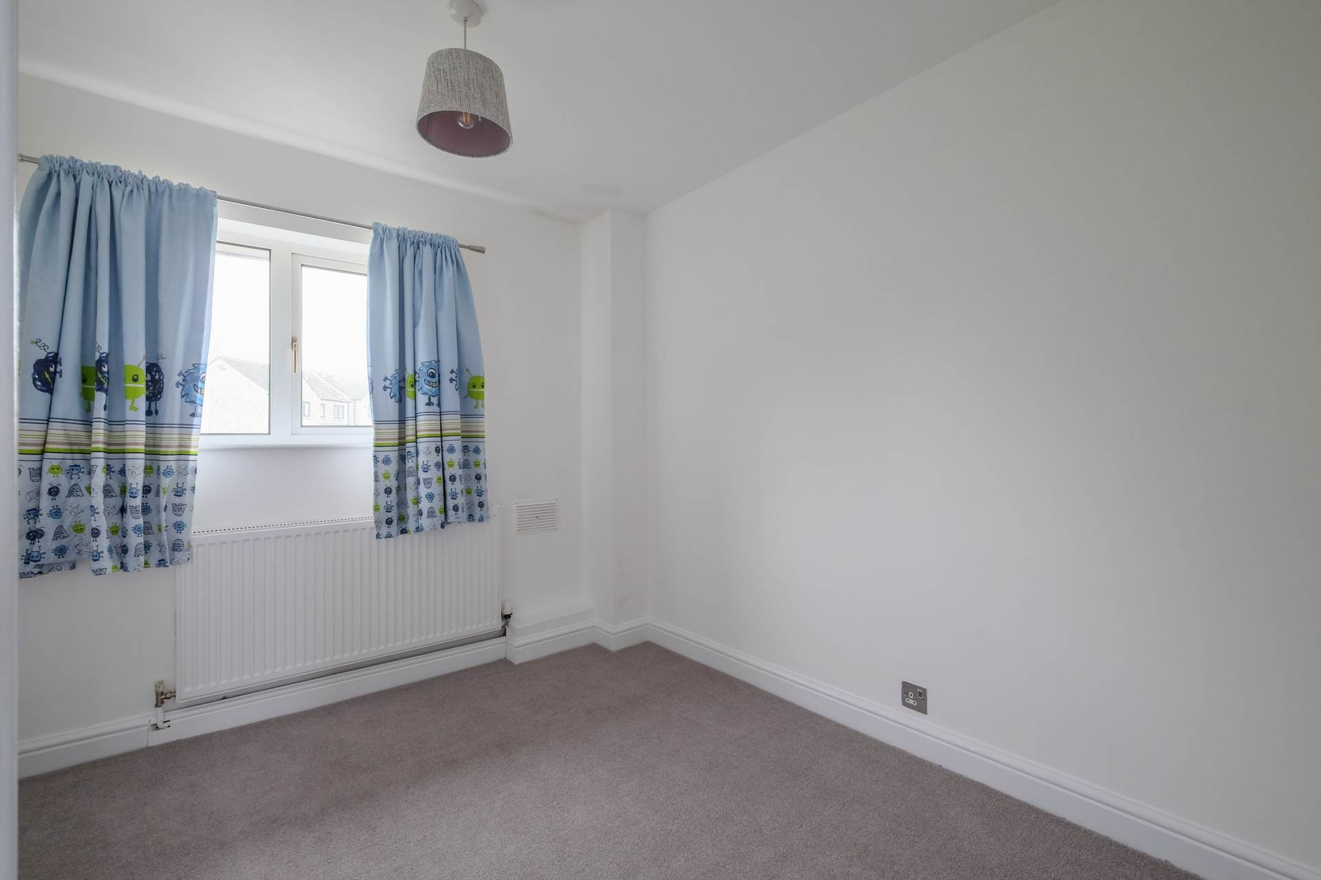 Highfield Crescent, Meltham, Image 16