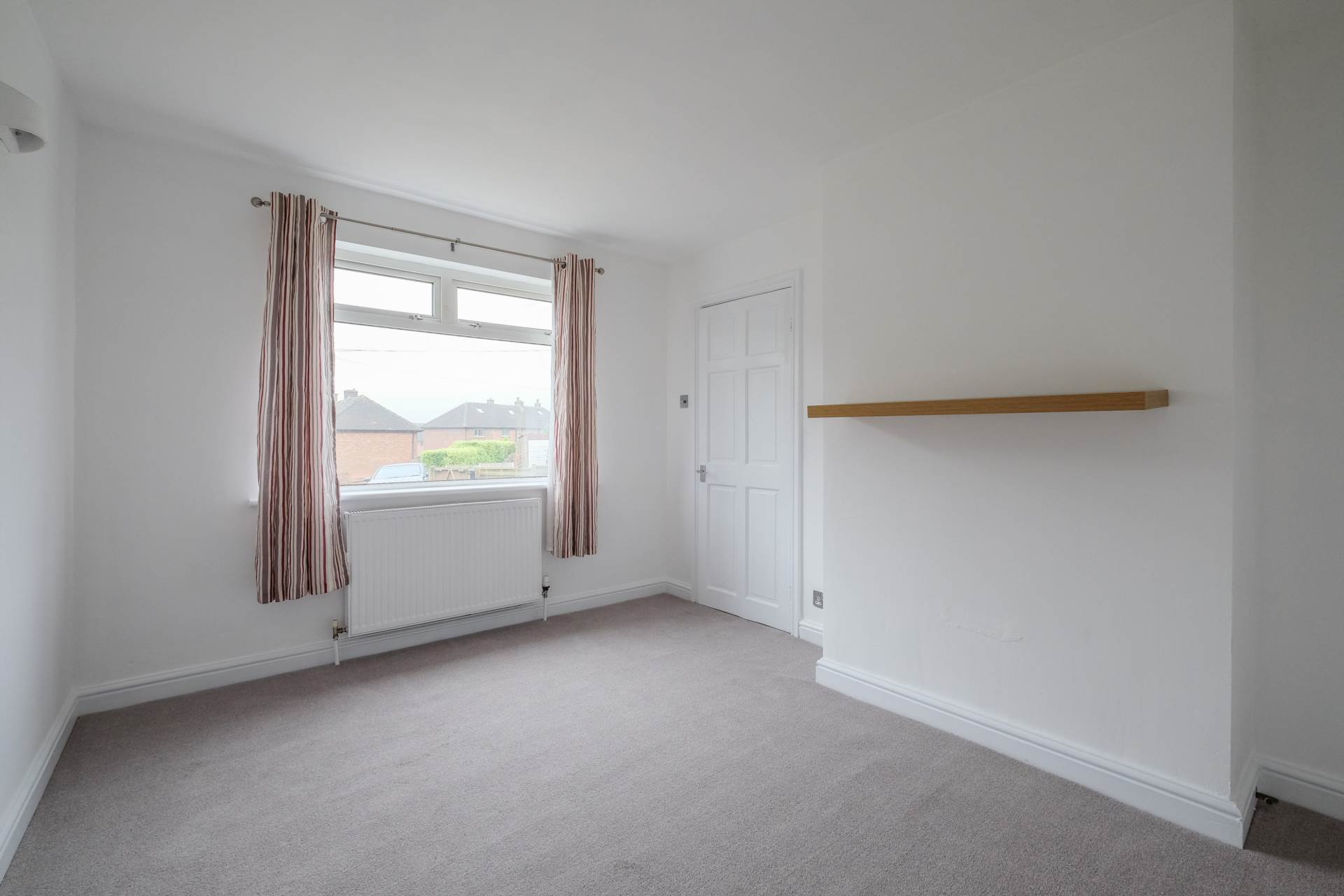 Highfield Crescent, Meltham, Image 3