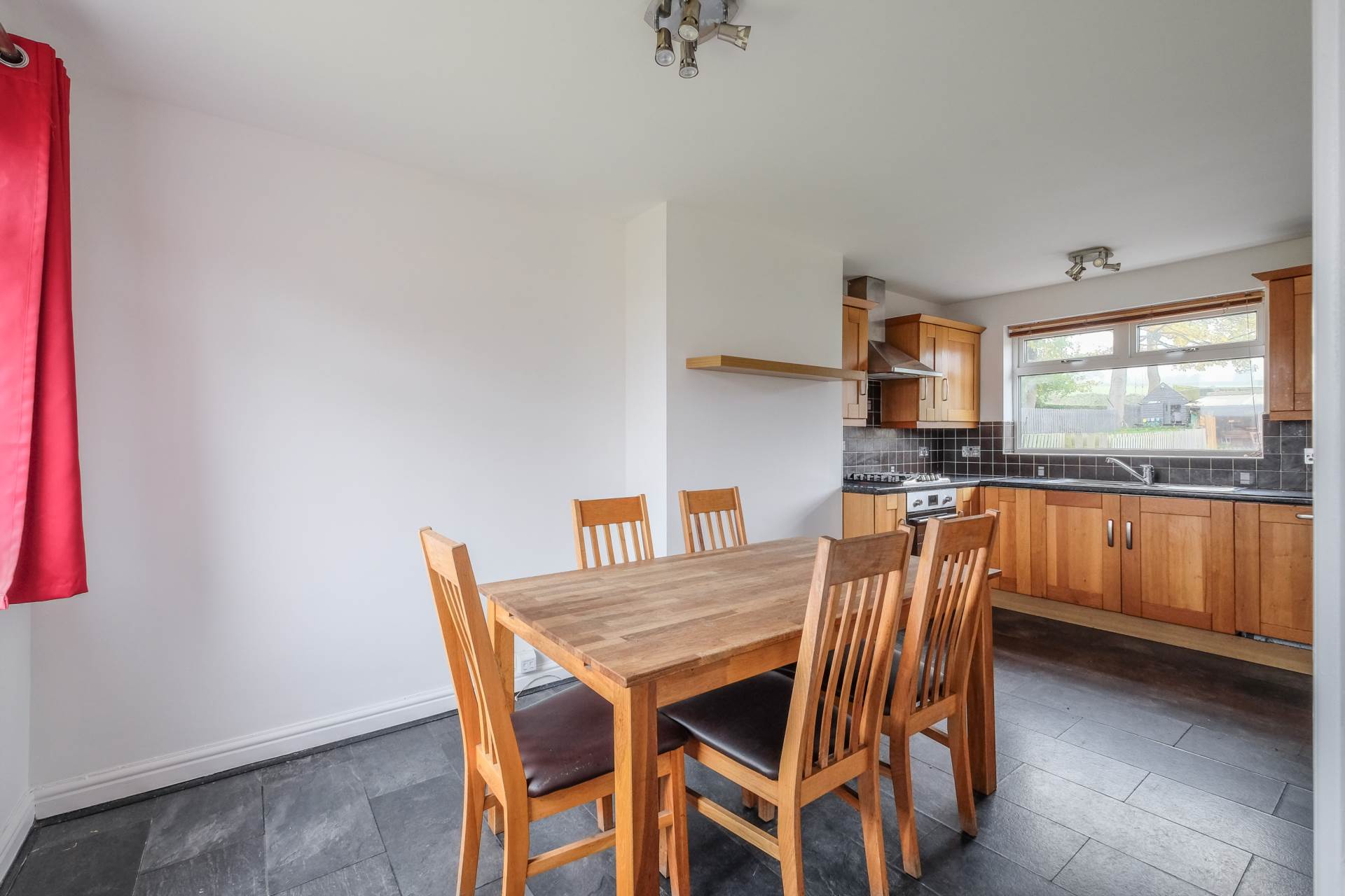 Highfield Crescent, Meltham, Image 4