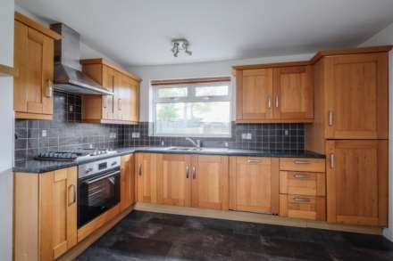 Highfield Crescent, Meltham, Image 6