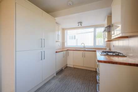 Fern Avenue, Meltham, Image 5