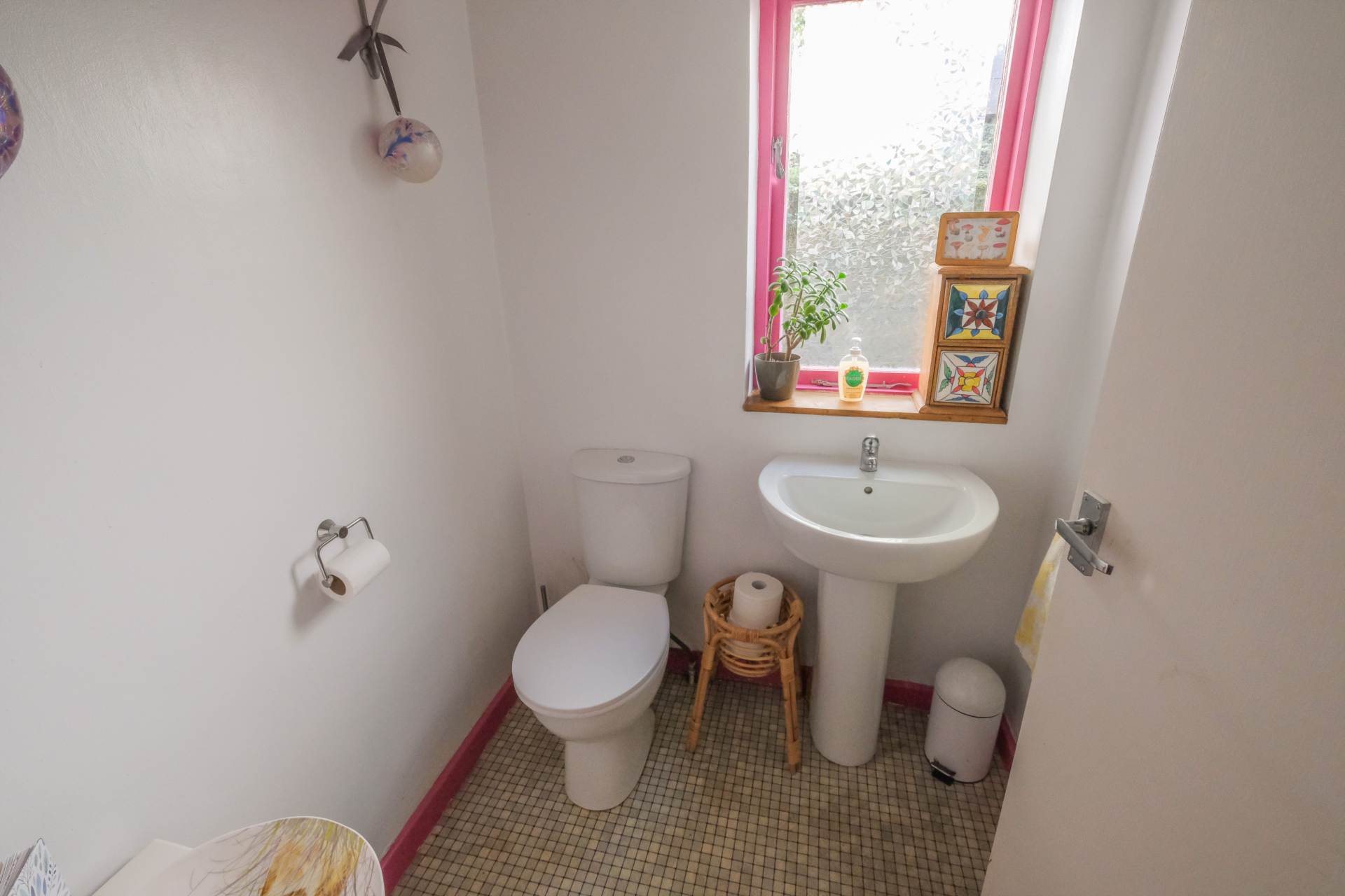 Sunnybank, Sandy Lane, South Crosland, Image 29